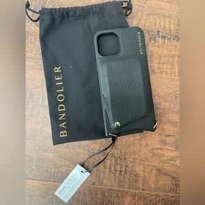 Bandolier Sarah Black - iPhone 12 Max.